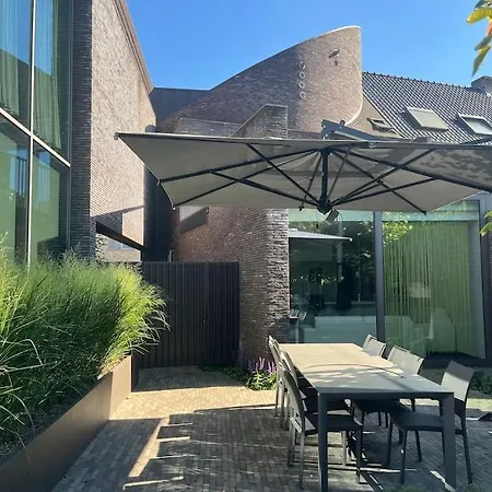 Tube Nabij Holiday home Bruges